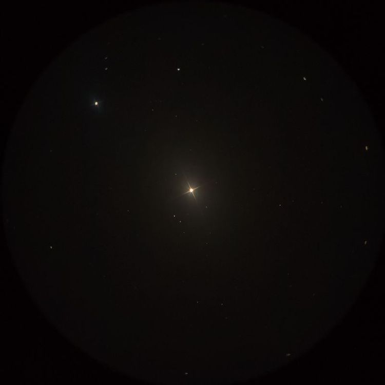 アルギエバ（Algieba） captured through a telescope eyepiece using a smartphone camera - Afocal Astrophotography