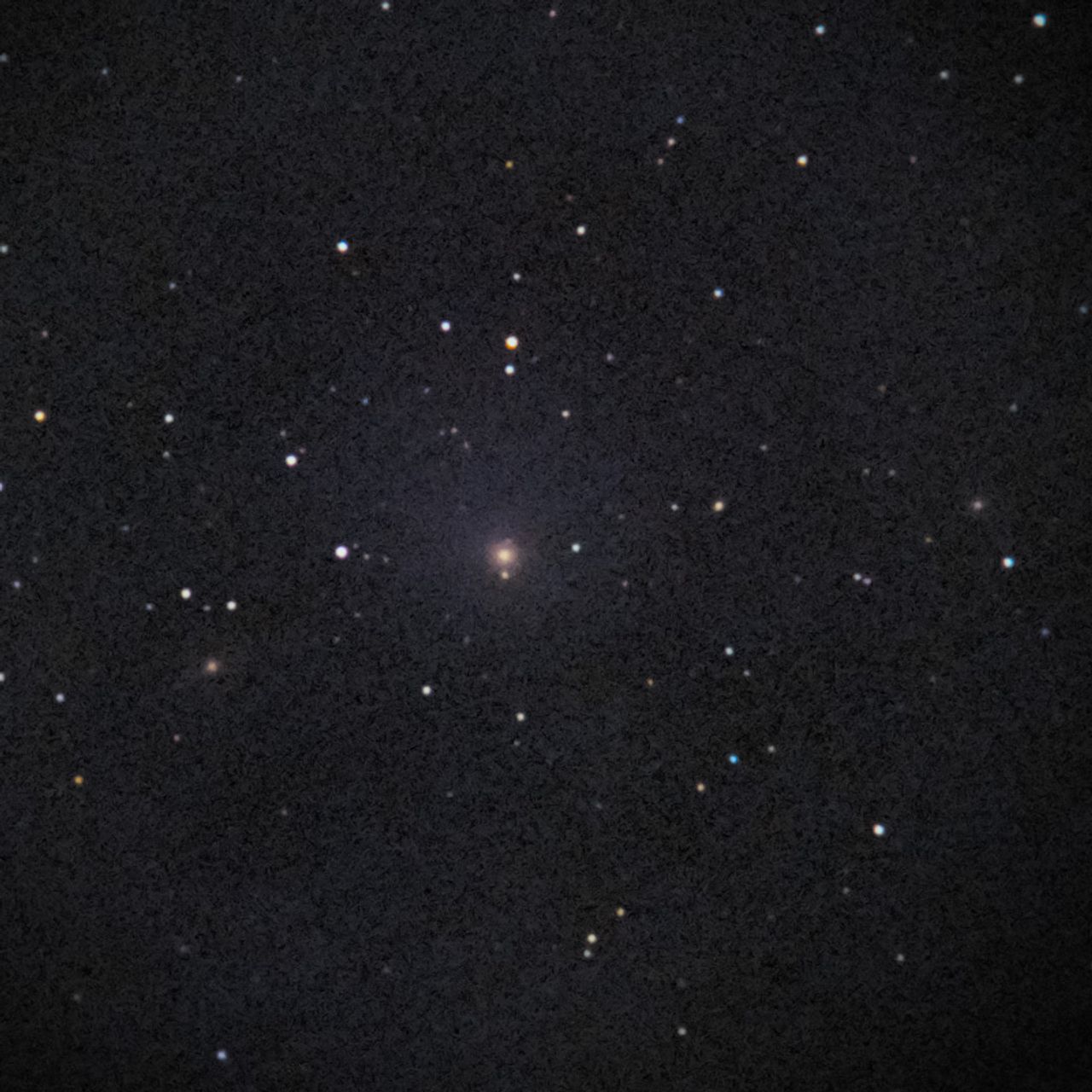 NGC5846 Around